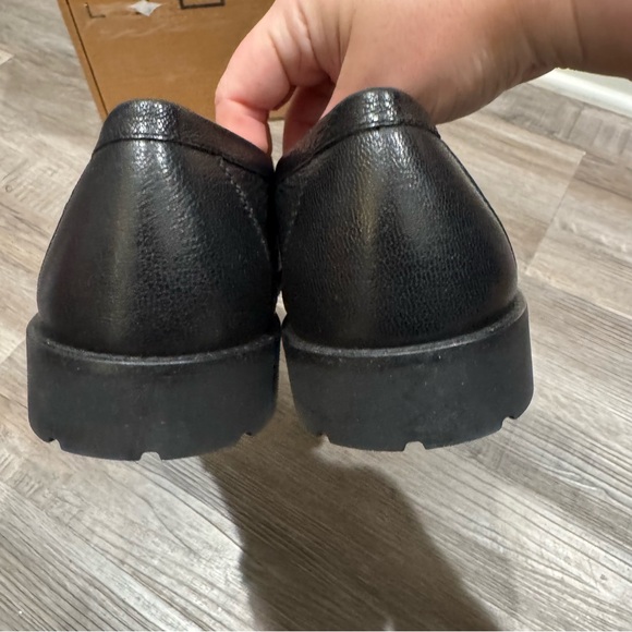 Salvatore Ferragamo Rolo Gancini Logo Embellished Textured Pebble Leather Loafer - Picture 7 of 14